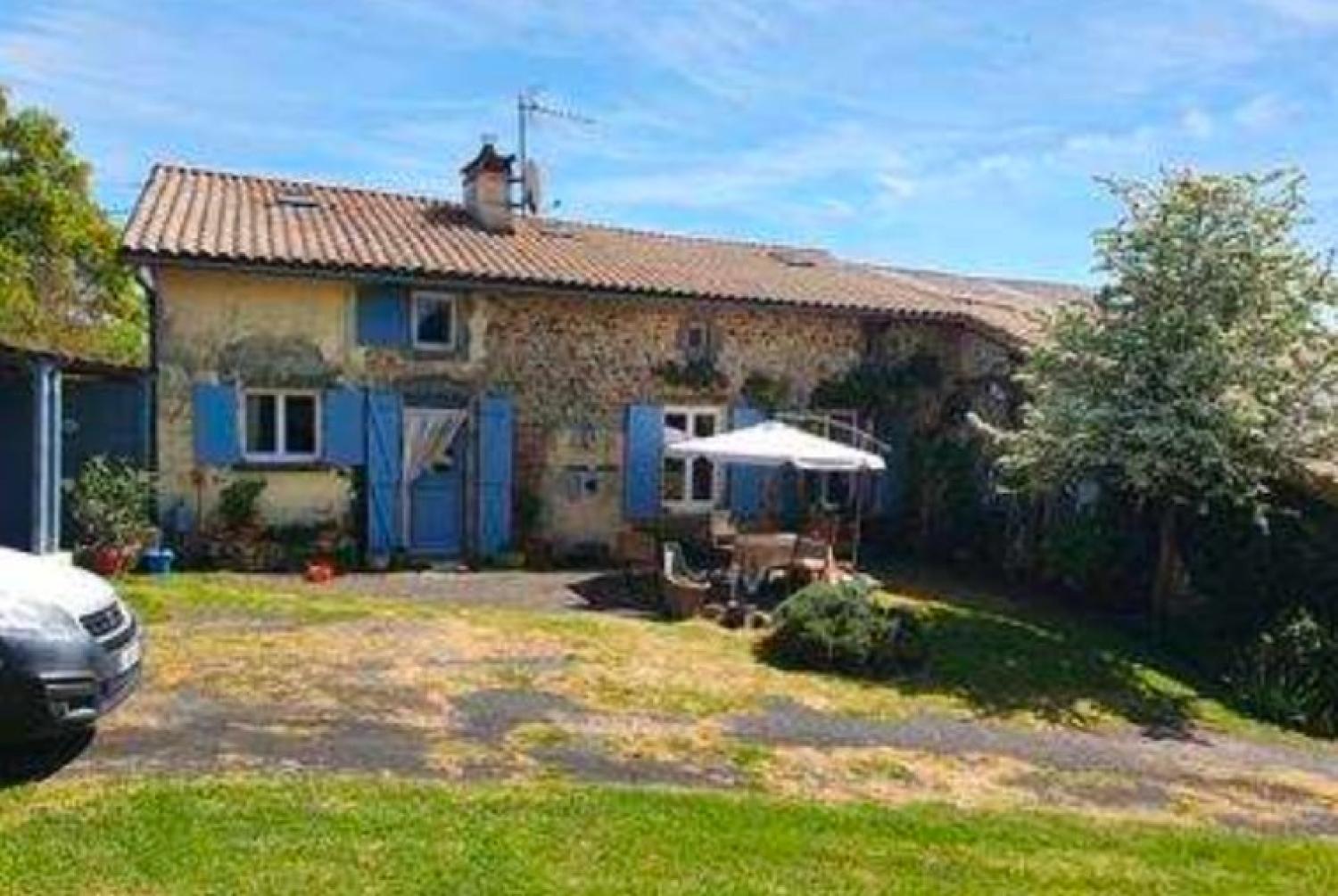  en venta casa con anexo de invitados Saint-Pardoux Deux-Sèvres 1