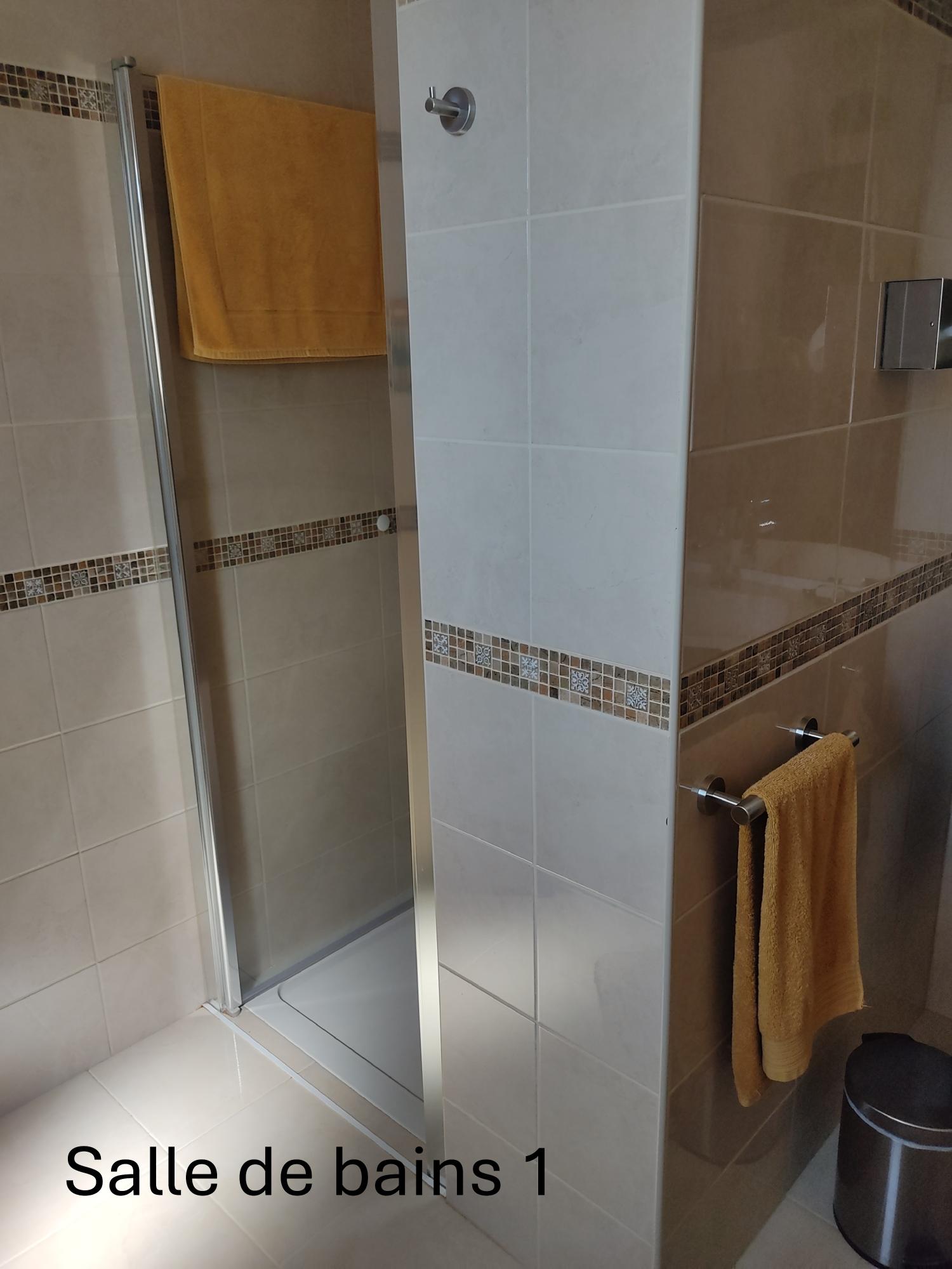 en venta casa independiente Luzech Lot 10