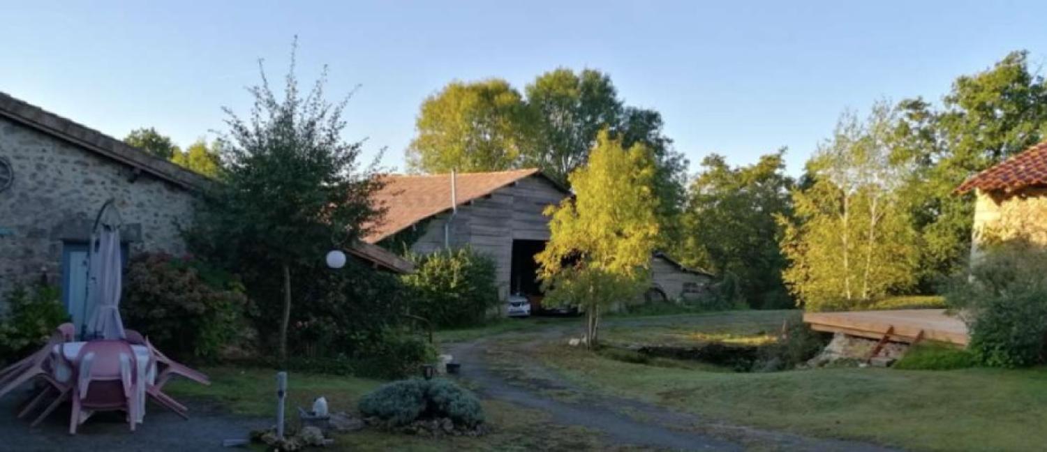  en venta casa con anexo de invitados Saint-Pardoux Deux-Sèvres 4