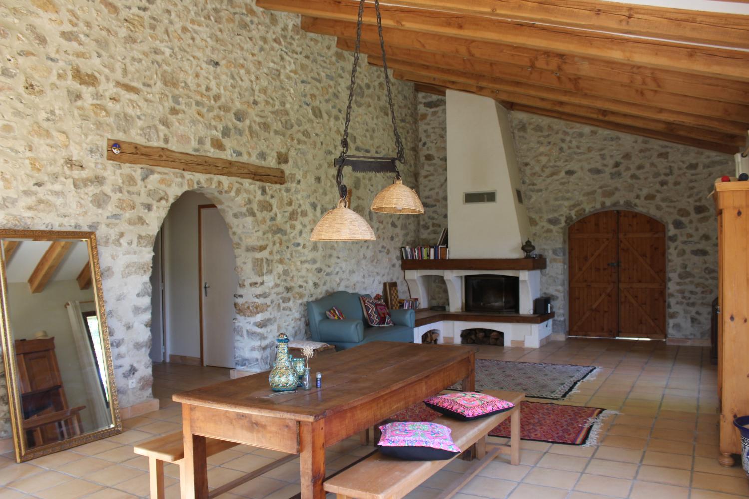  en venta casa de pueblo Fontjoncouse Aude 4