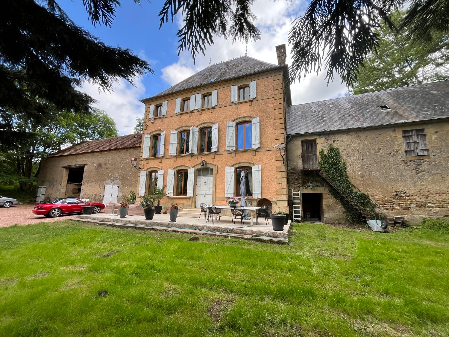  en venta mansión Saint-Franchy Nièvre 1