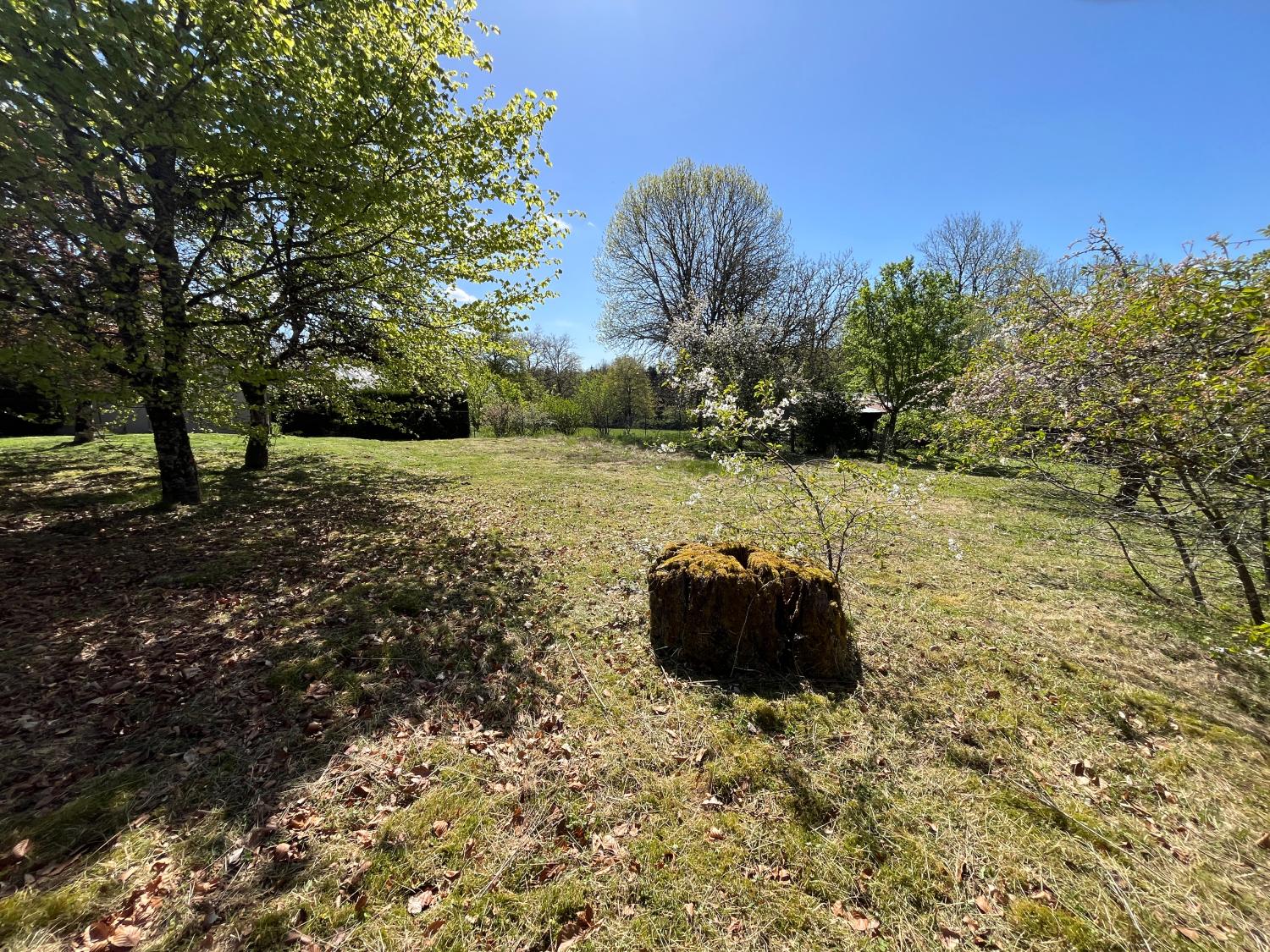  en venta casa independiente Planchez Nièvre 2