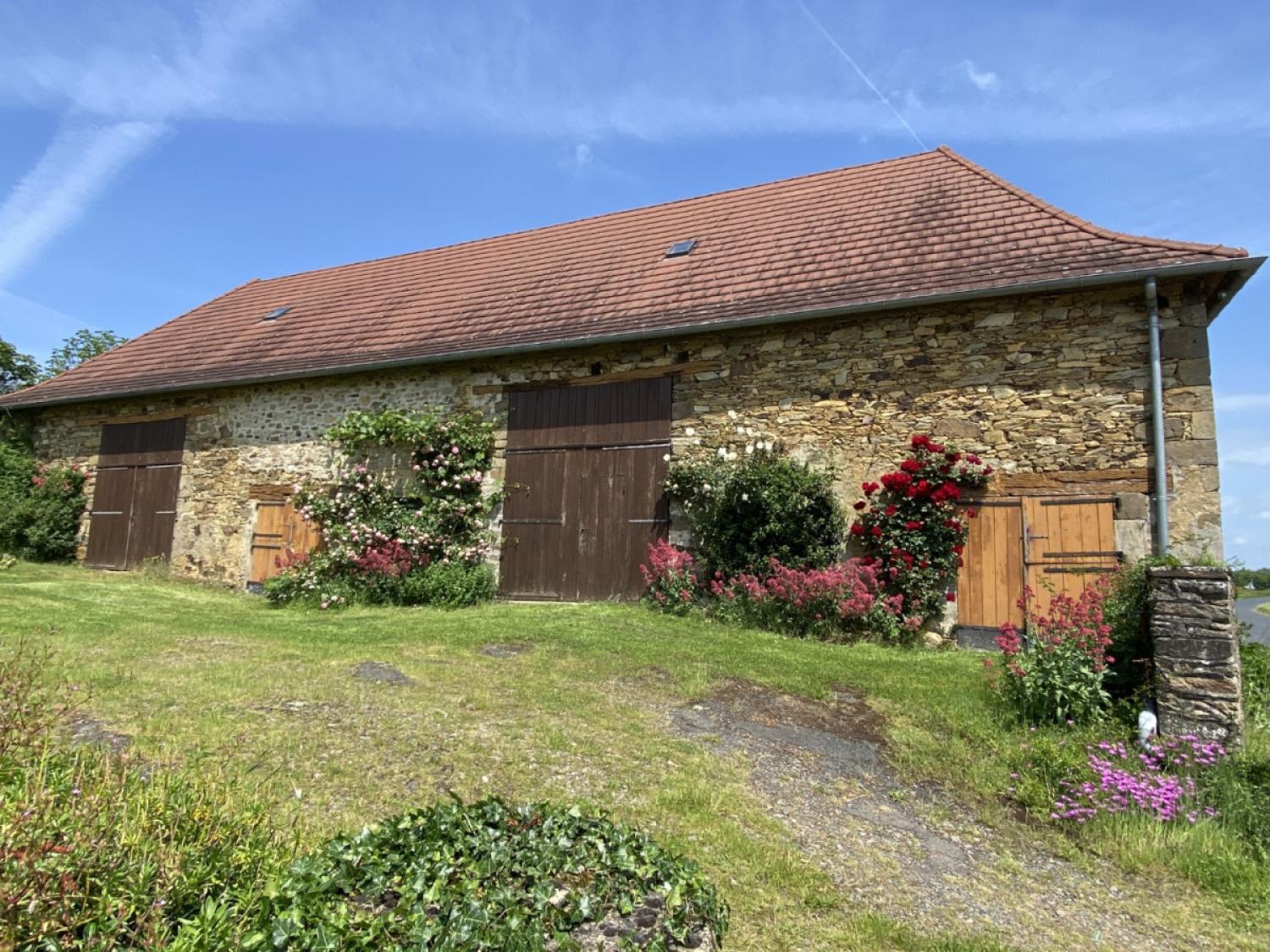 en venta casa independiente Juillac Corrèze 2