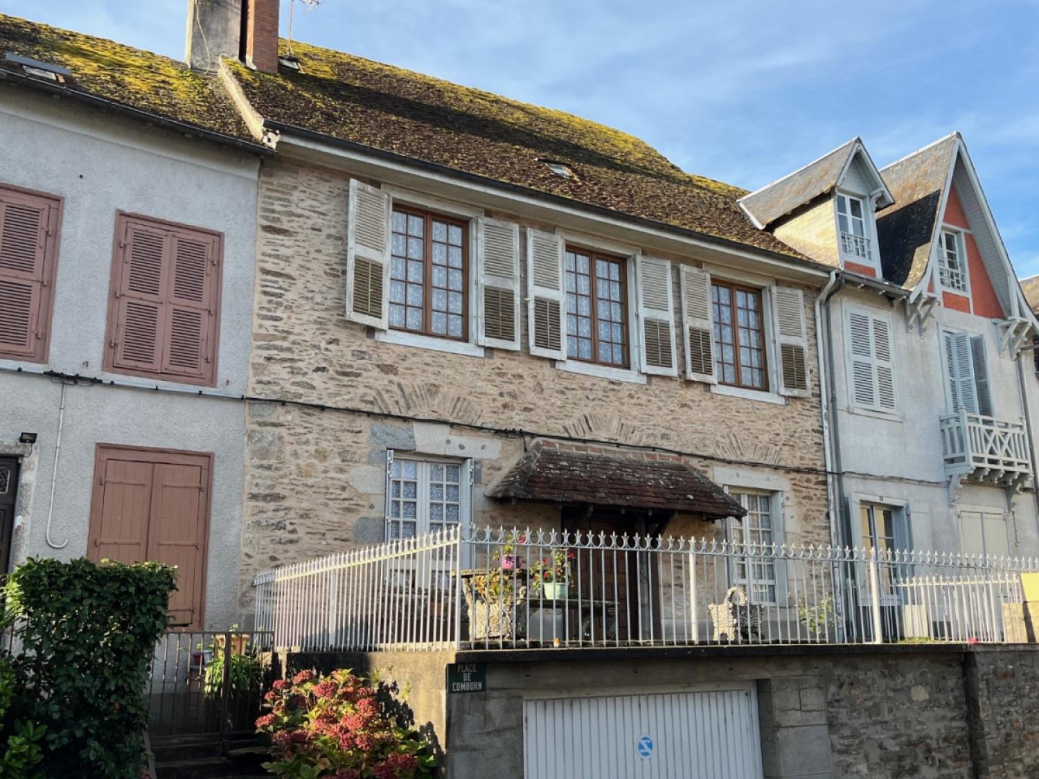  en venta casa de pueblo Coussac-Bonneval Haute-Vienne 1