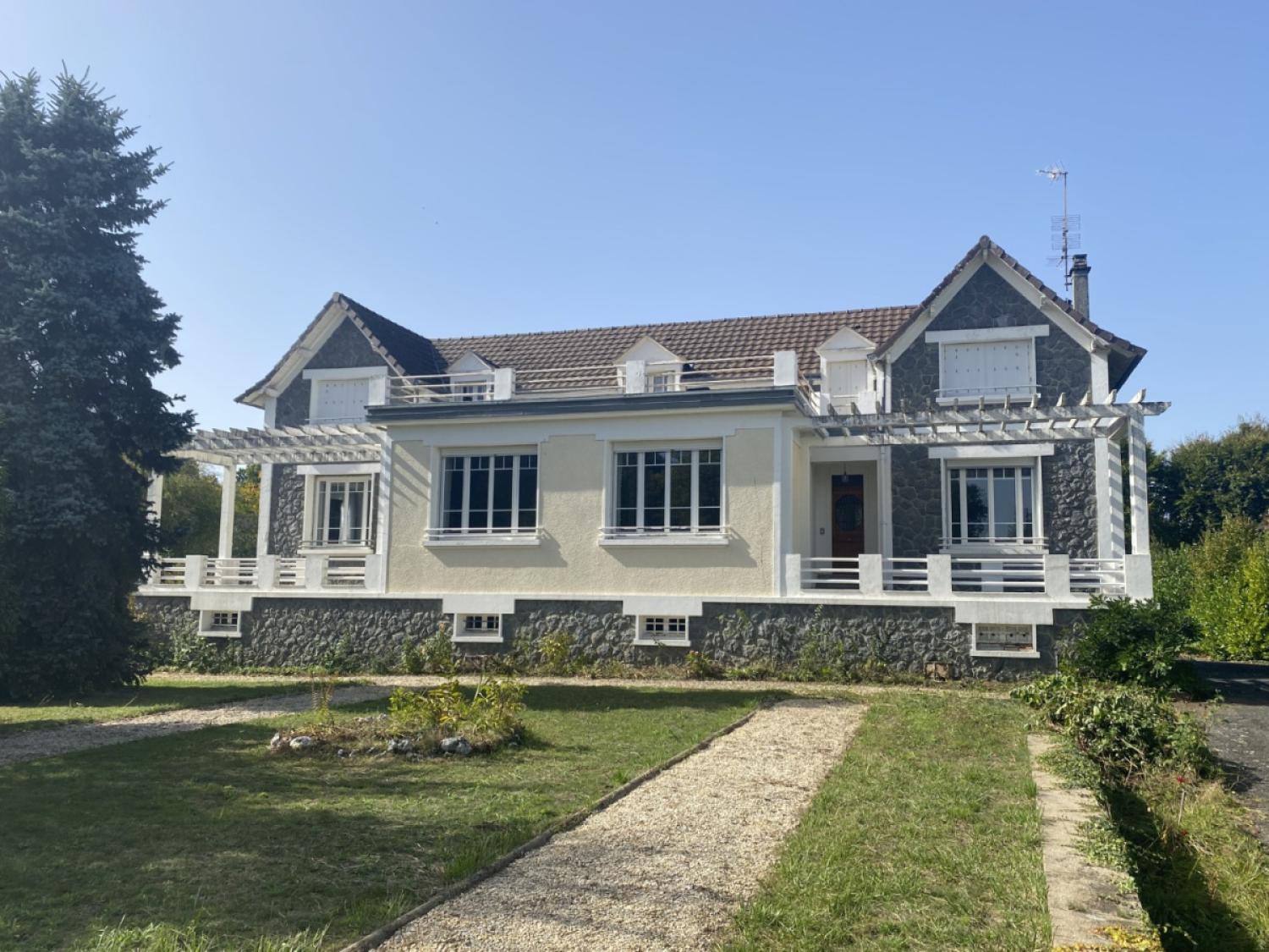  en venta casa independiente Arnac-Pompadour Corrèze 1