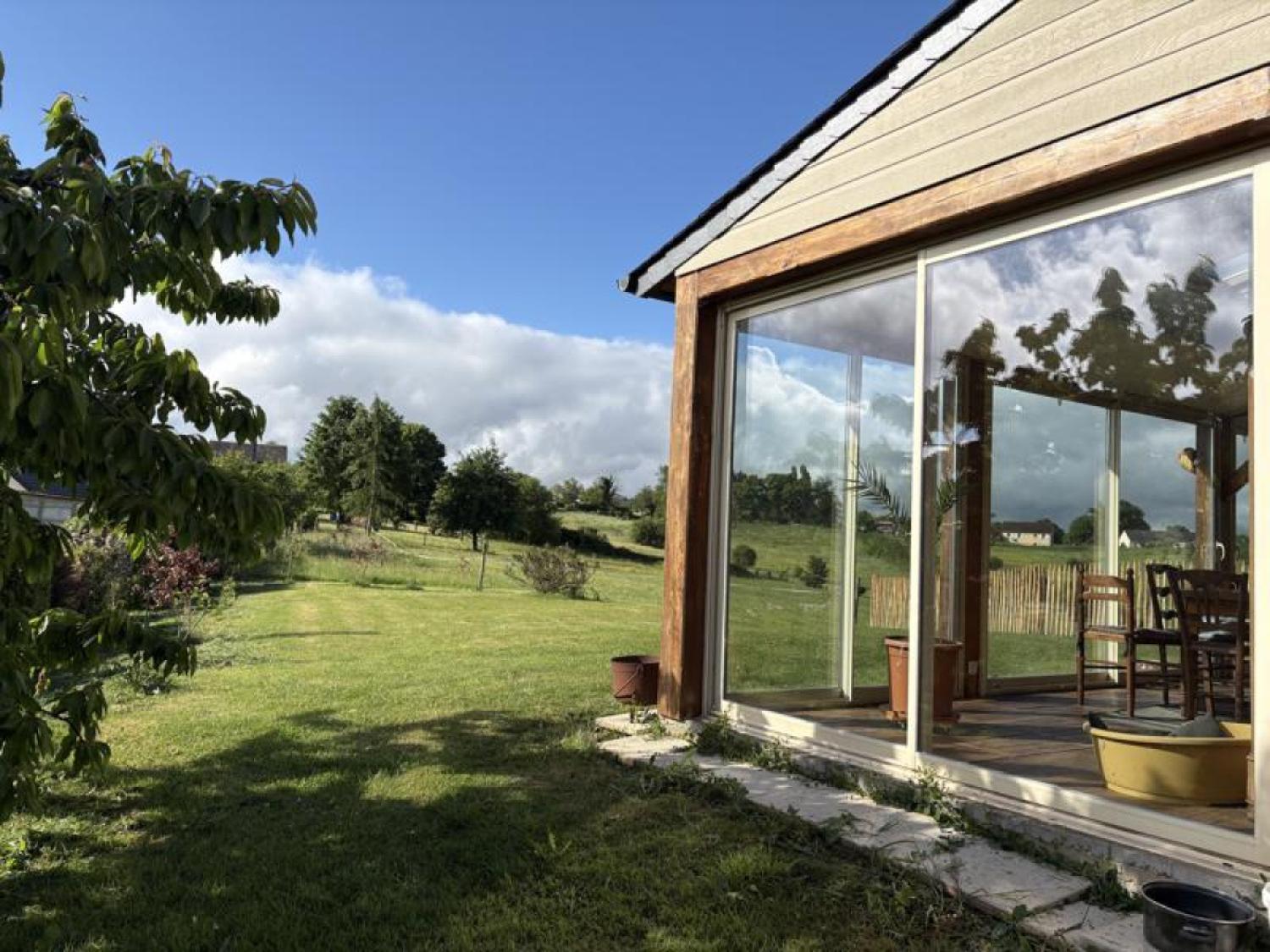  en venta casa independiente Lubersac Corrèze 19