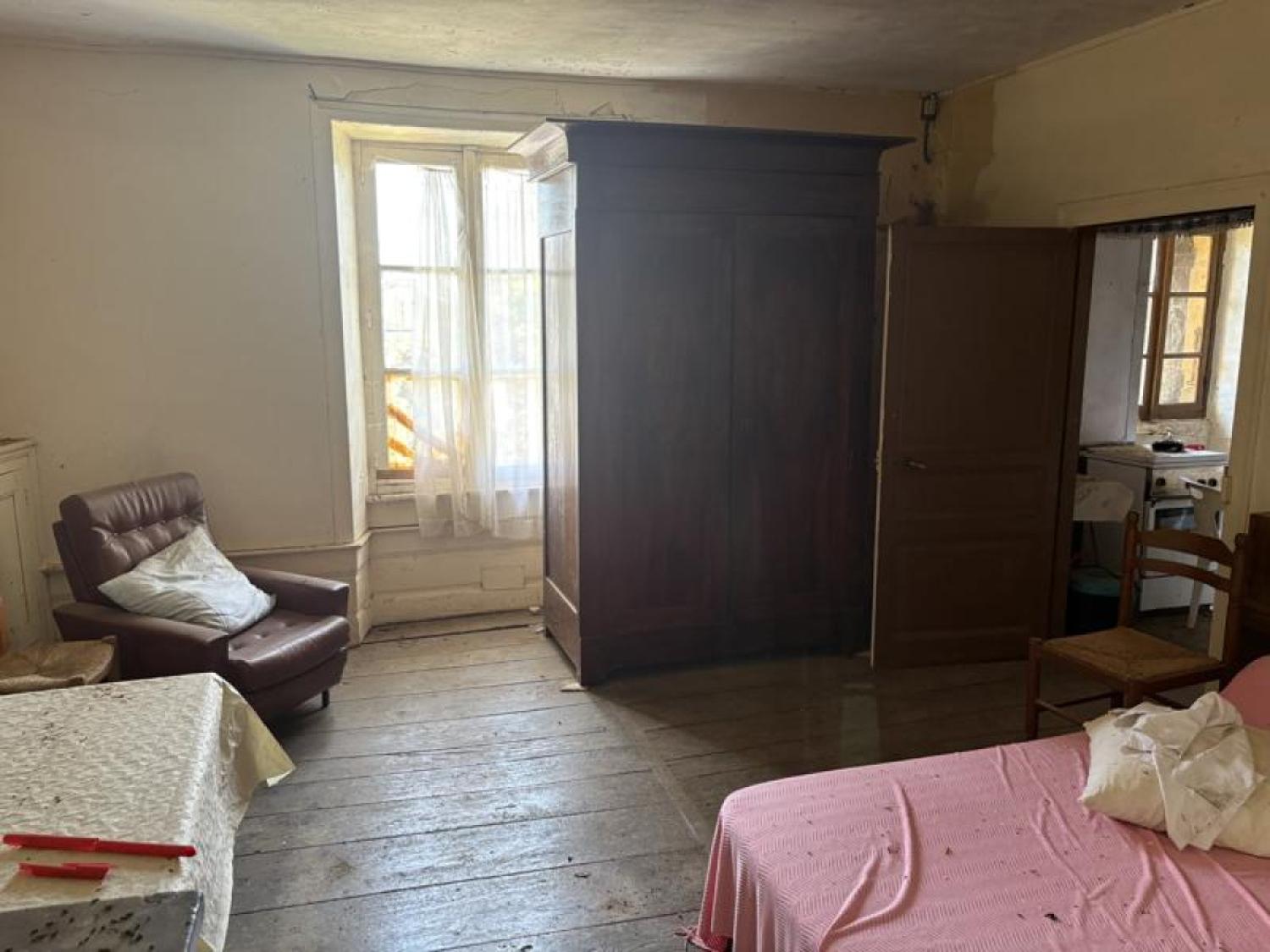  en venta casa con anexo de invitados Beyssenac Corrèze 19