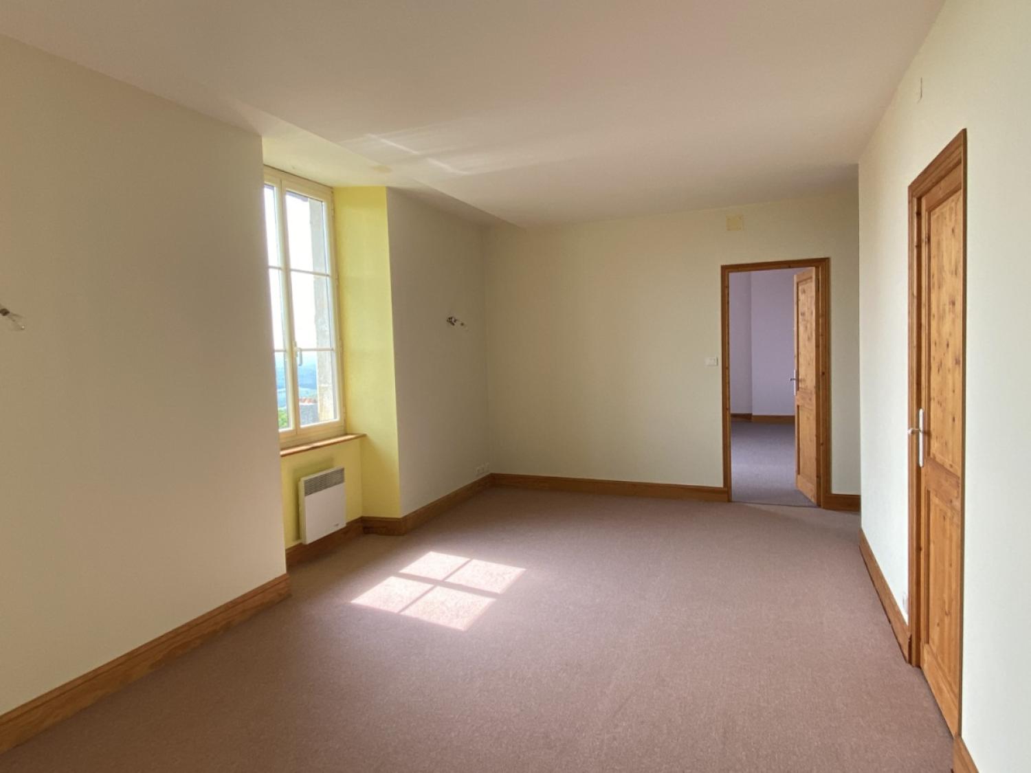 en venta casa independiente Juillac Corrèze 10