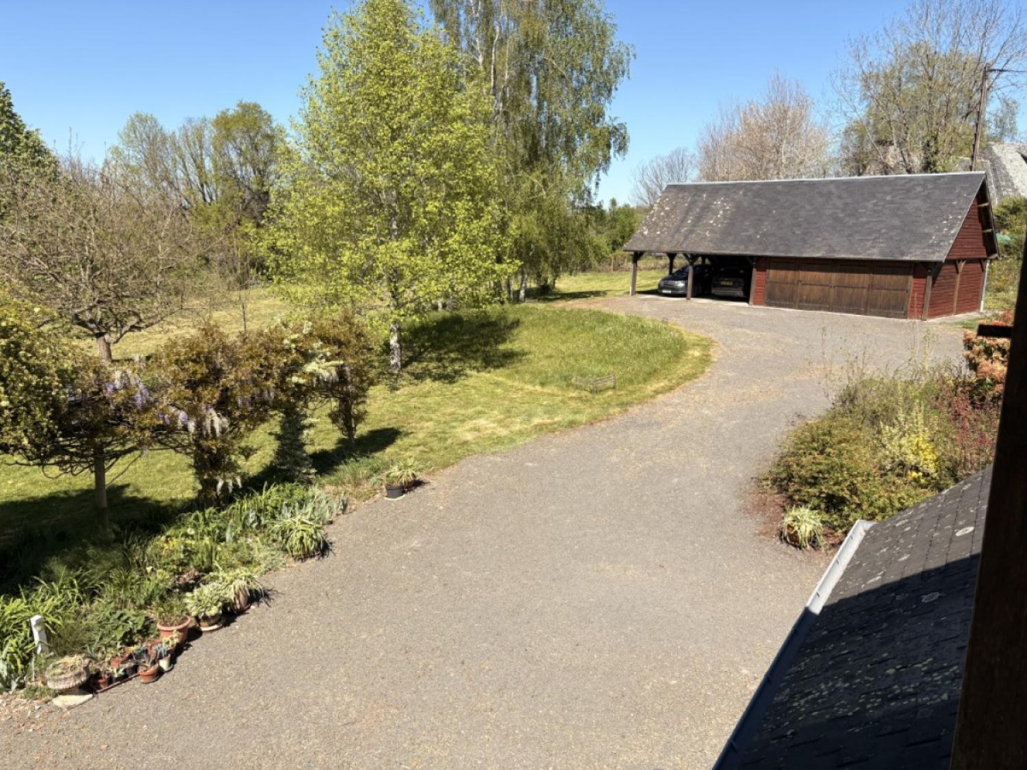 en venta casa con anexo de invitados Lascaux Corrèze 24