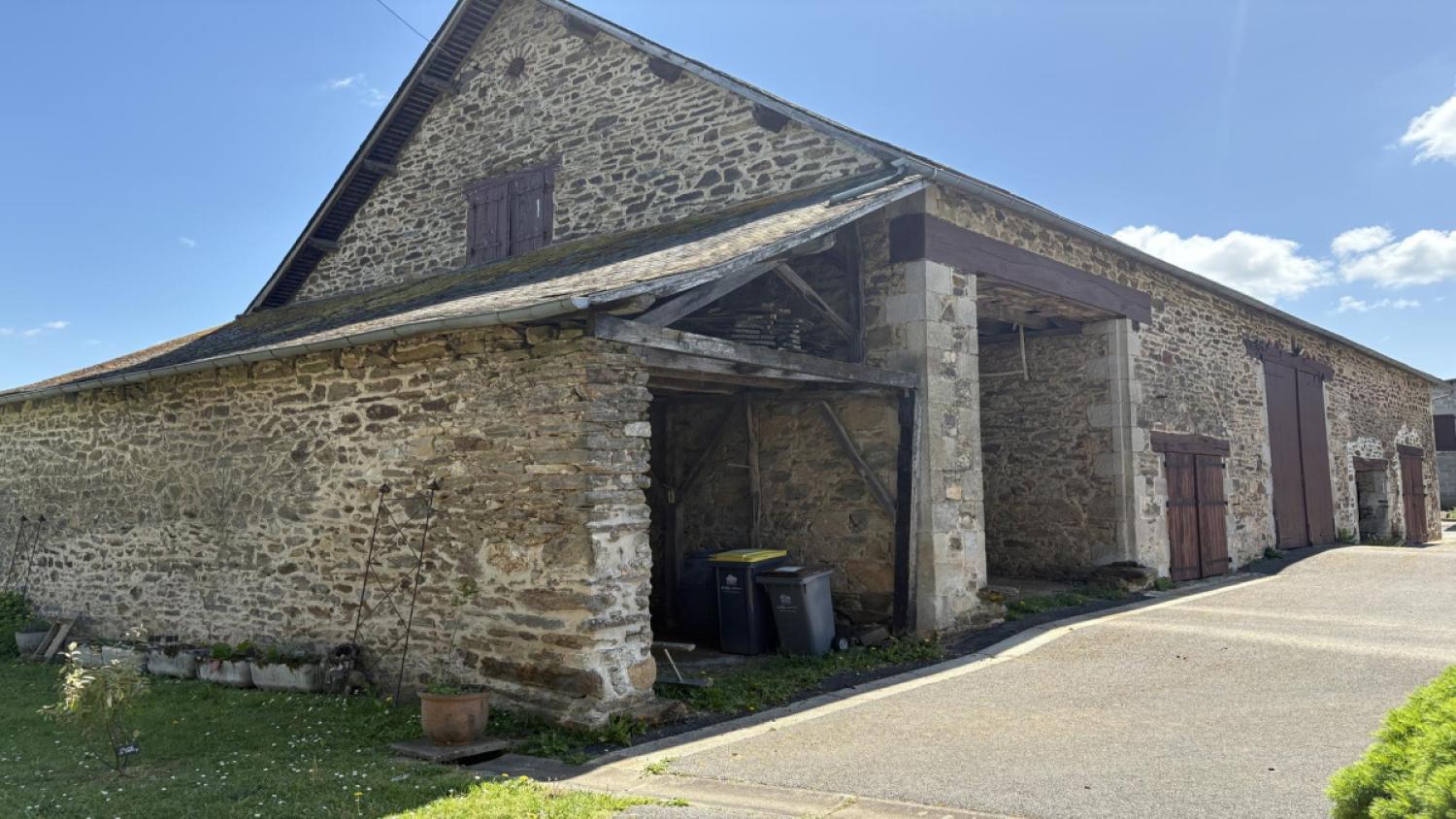  en venta casa independiente Beyssac Corrèze 24