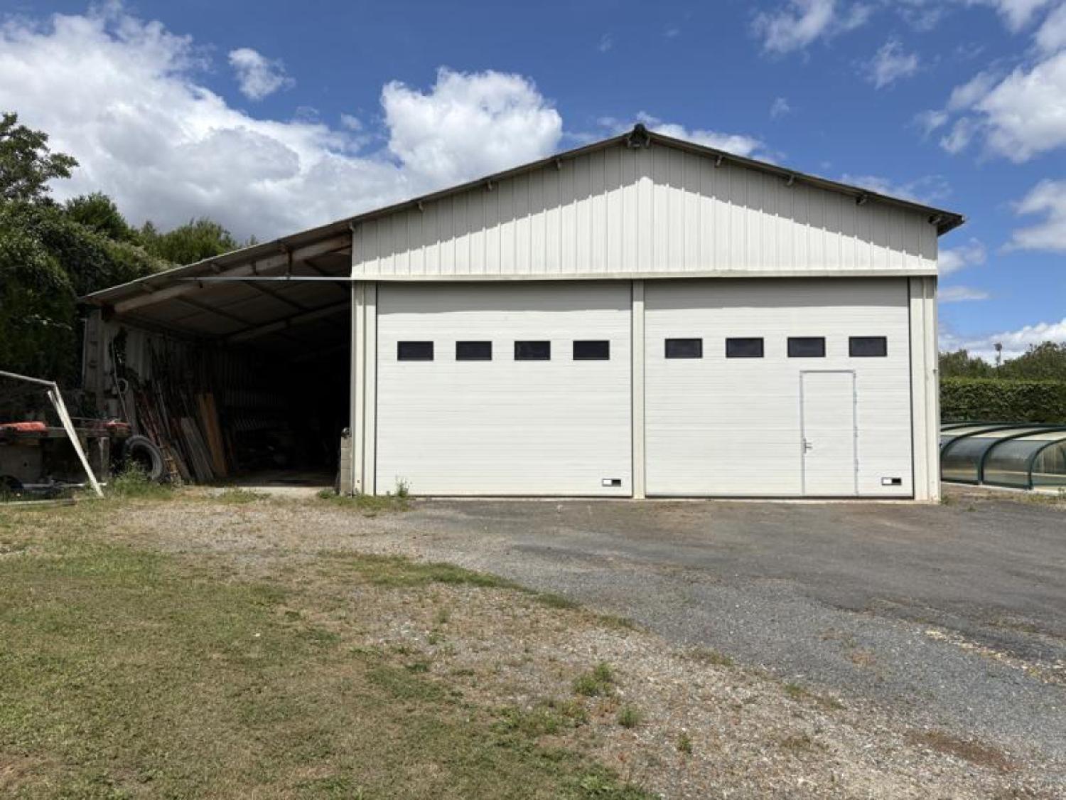 en venta casa independiente Lubersac Corrèze 15