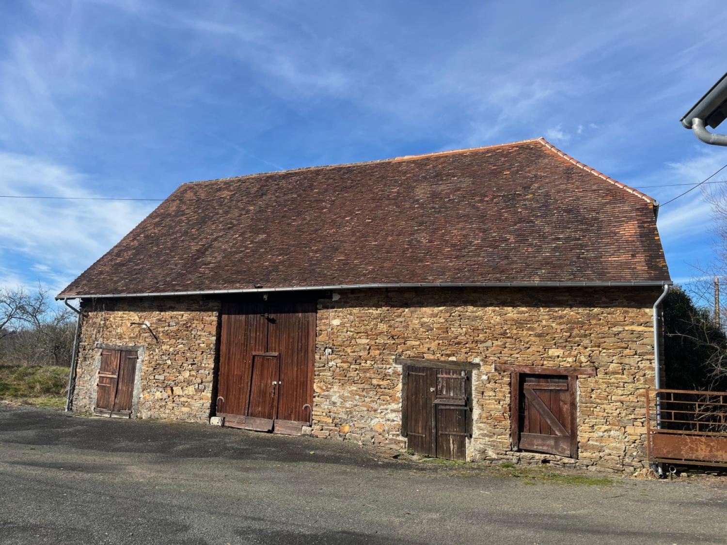  en venta finca de pueblo Coussac-Bonneval Haute-Vienne 18