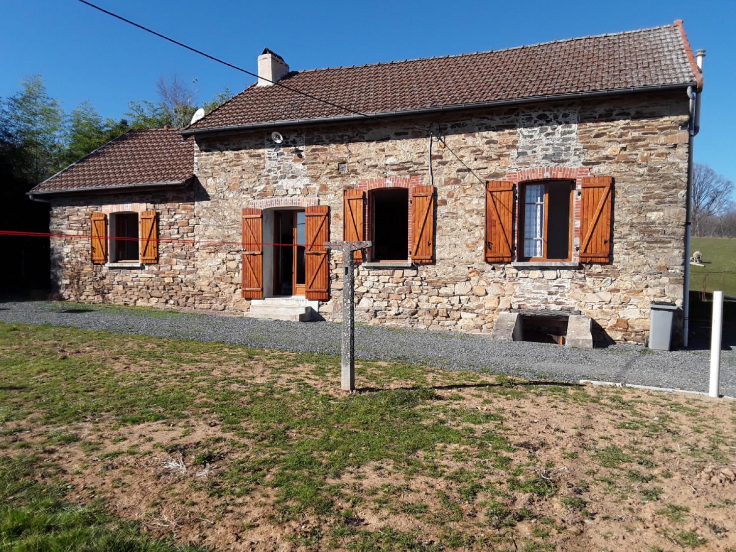 en venta casa rústica Saint-Yrieix-la-Perche Haute-Vienne 1