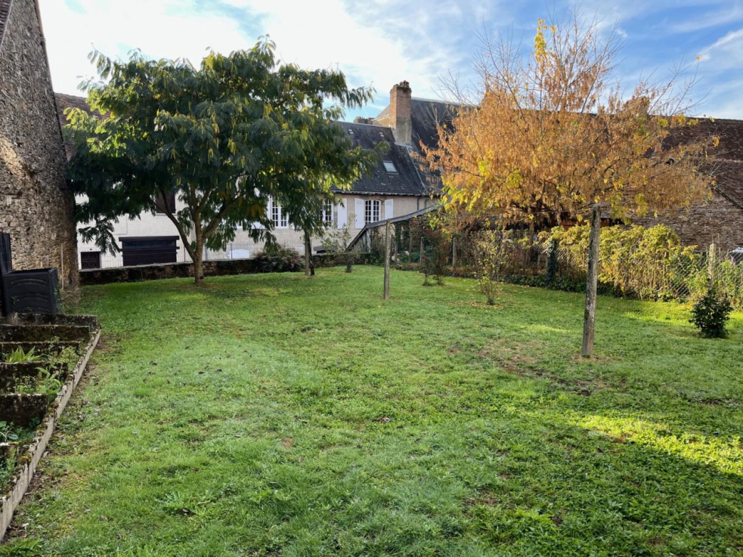  en venta casa de pueblo Coussac-Bonneval Haute-Vienne 15