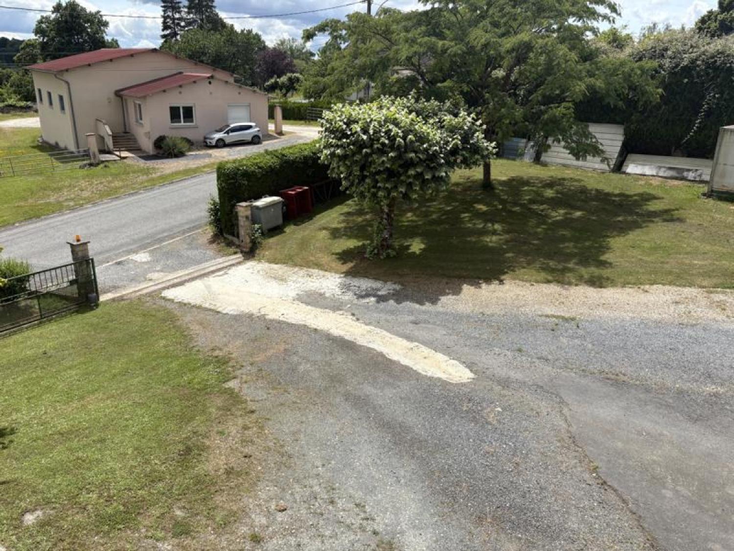 en venta casa independiente Lubersac Corrèze 17
