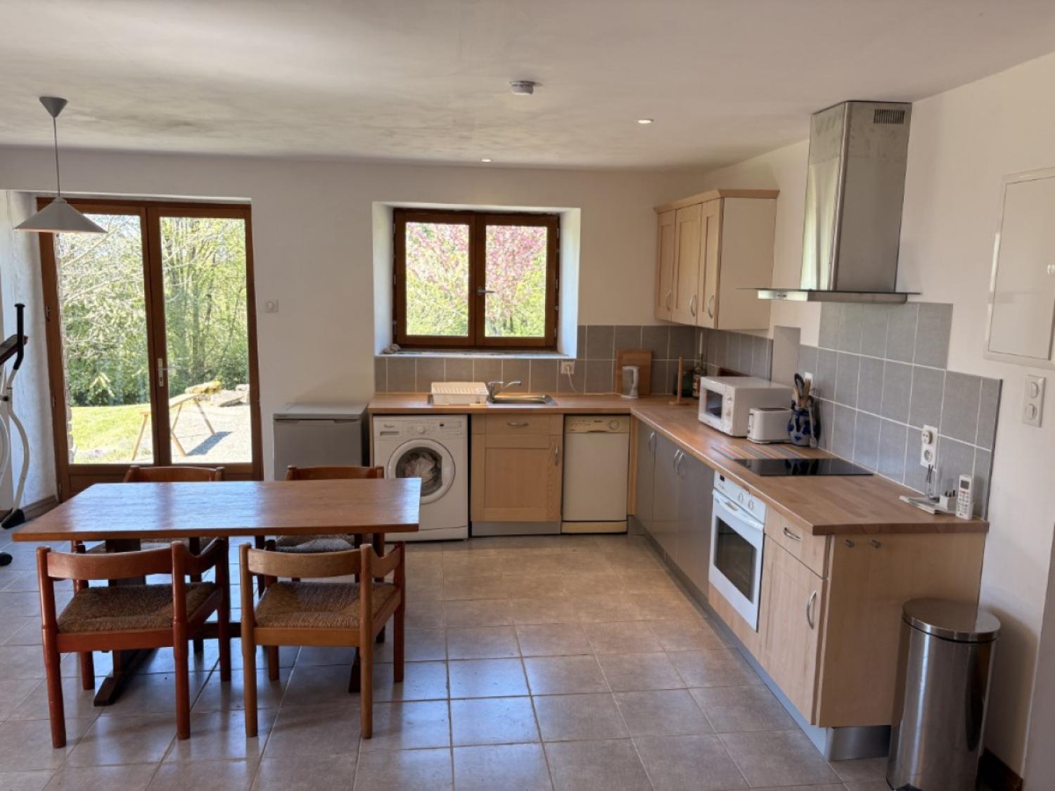 en venta casa con anexo de invitados Lascaux Corrèze 14