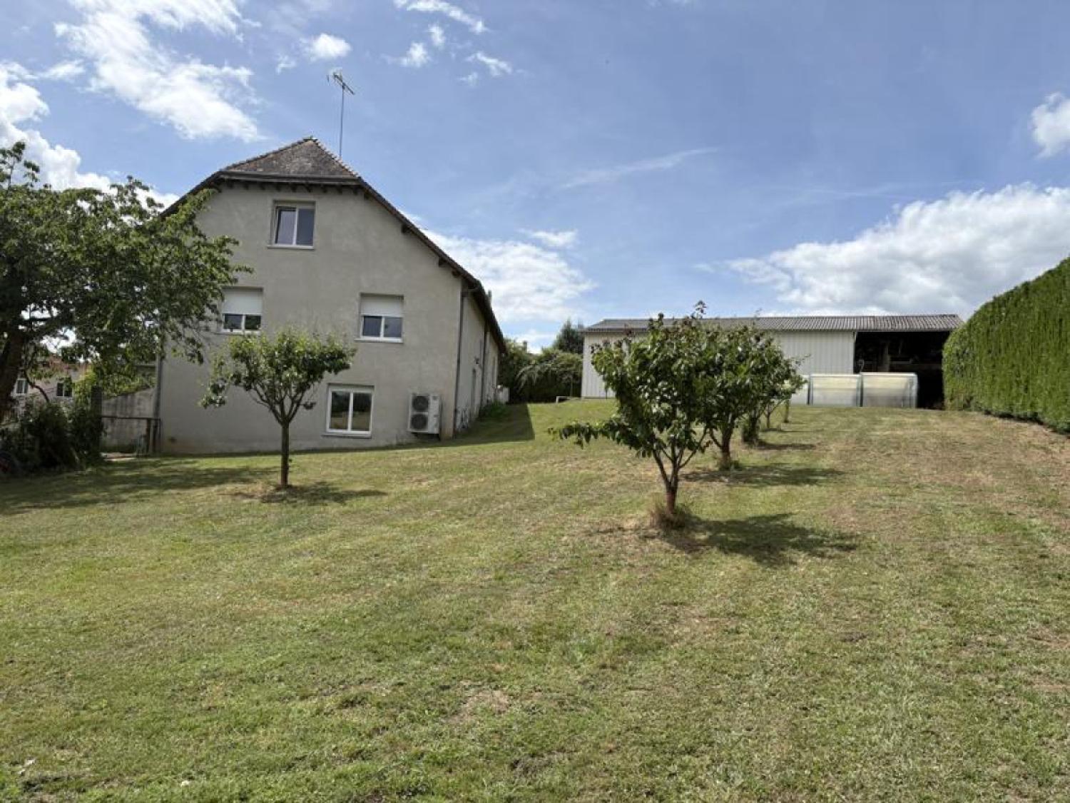 en venta casa independiente Lubersac Corrèze 2