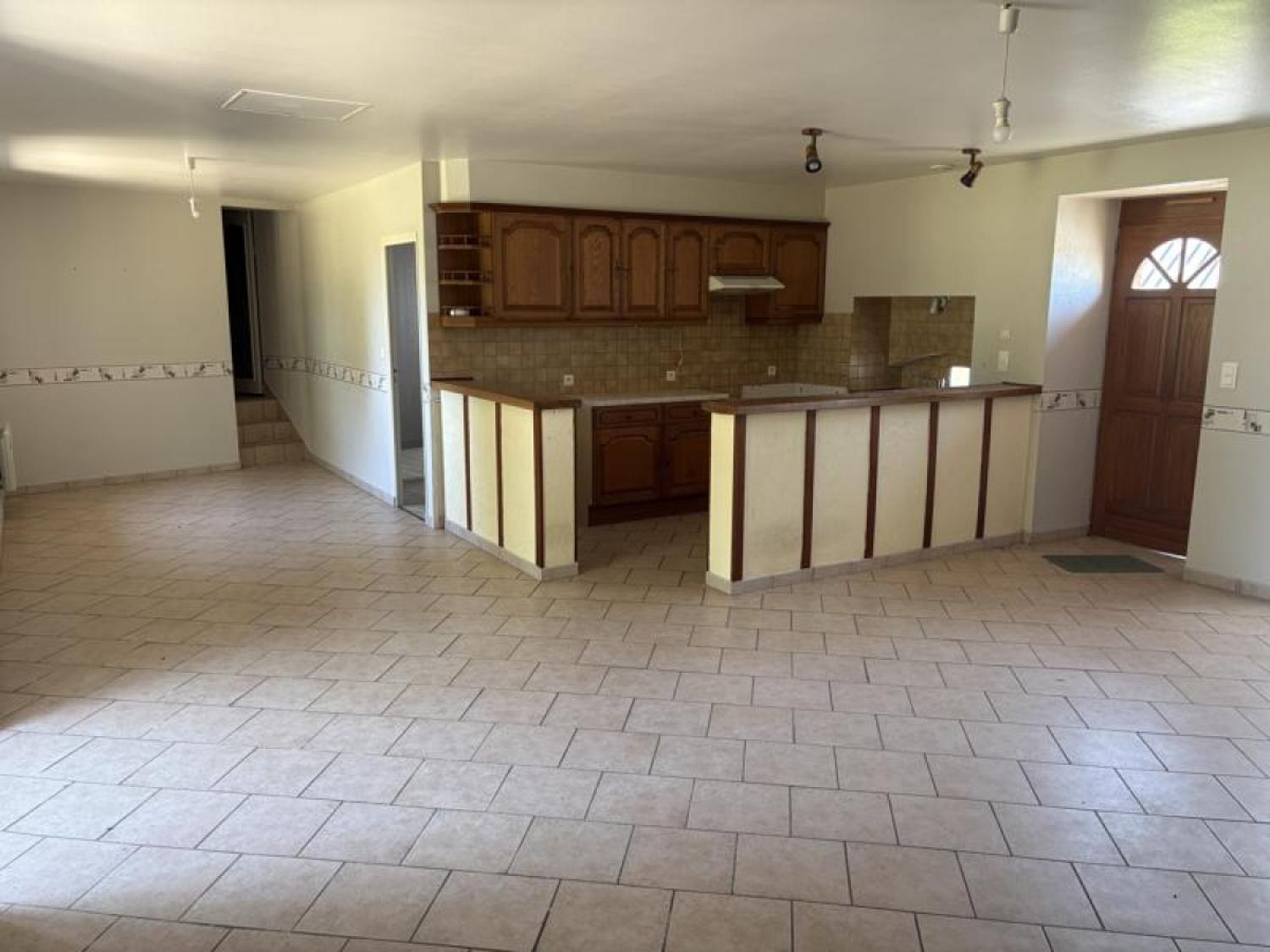  en venta casa con anexo de invitados Beyssenac Corrèze 7