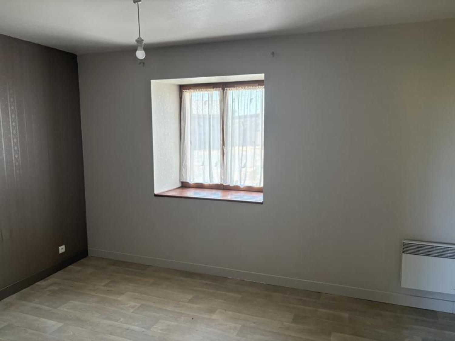  en venta casa con anexo de invitados Beyssenac Corrèze 11