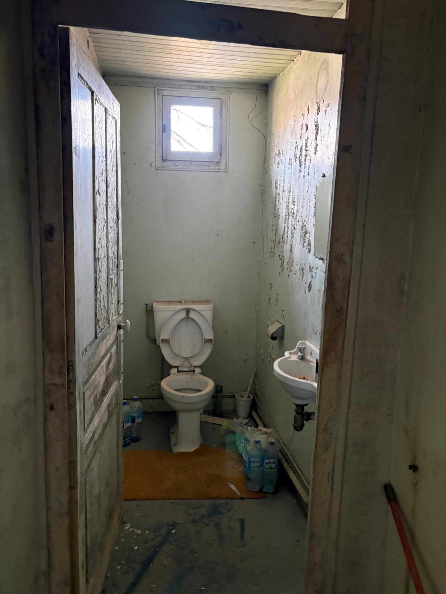 en venta edificio Saint-Yrieix-la-Perche Haute-Vienne 9