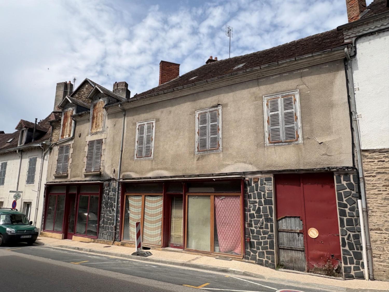 en venta edificio Saint-Yrieix-la-Perche Haute-Vienne 1
