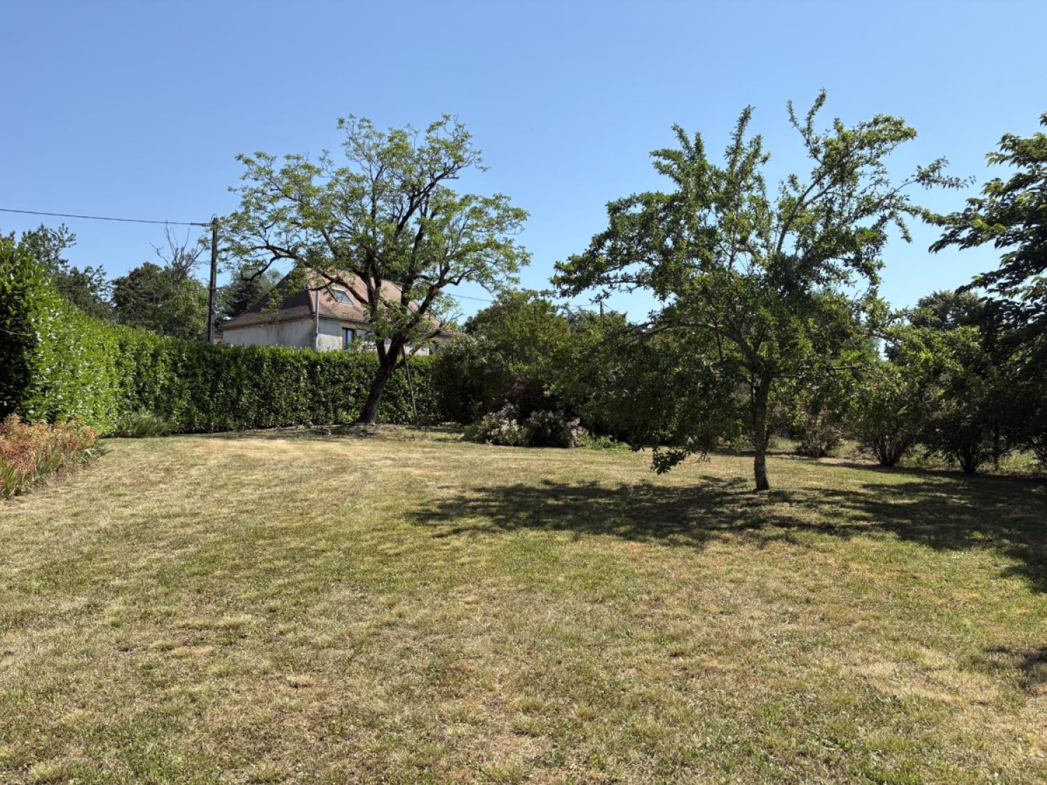 en venta casa con anexo de invitados Génis Dordoña 28