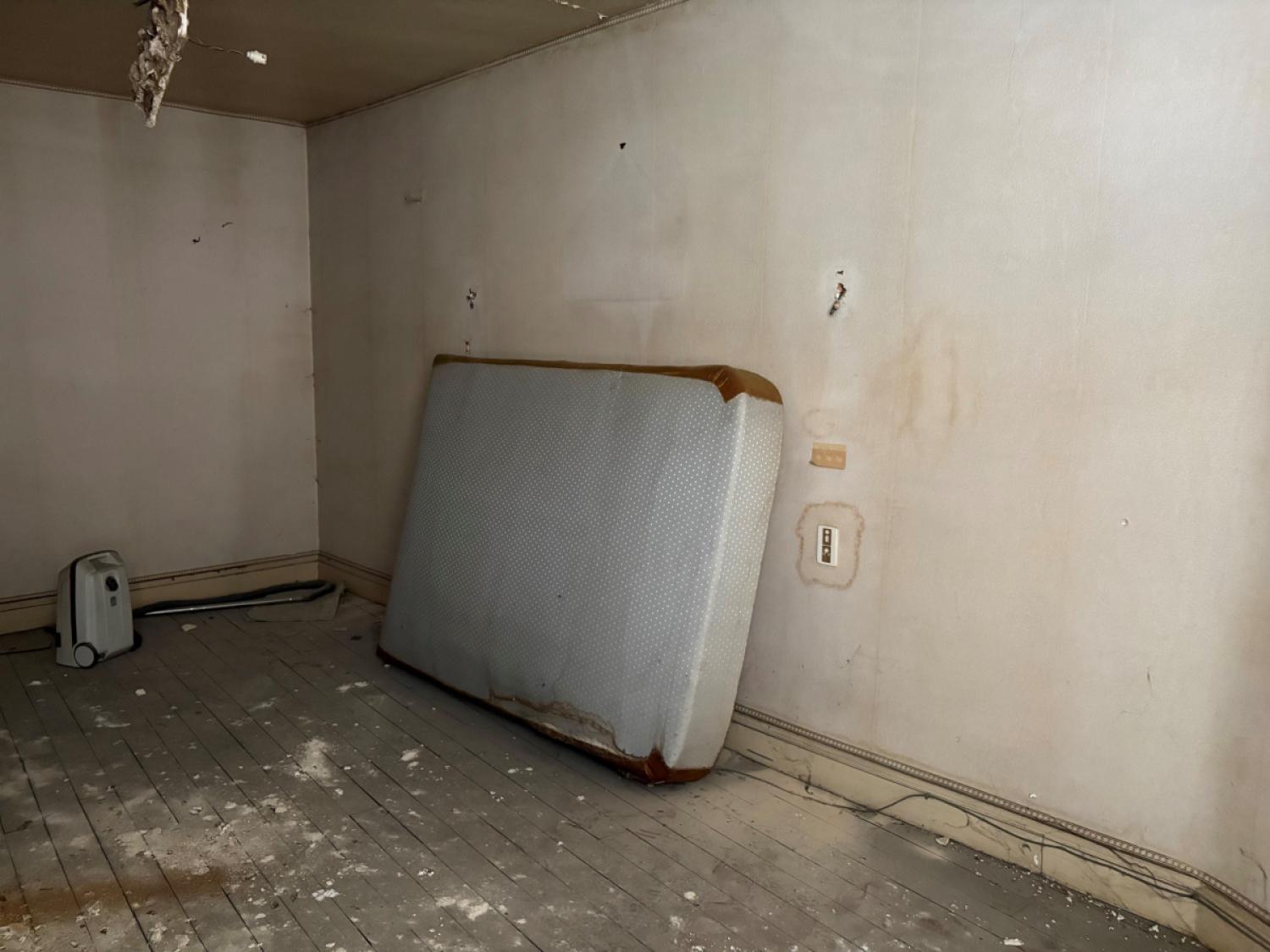 en venta edificio Saint-Yrieix-la-Perche Haute-Vienne 12