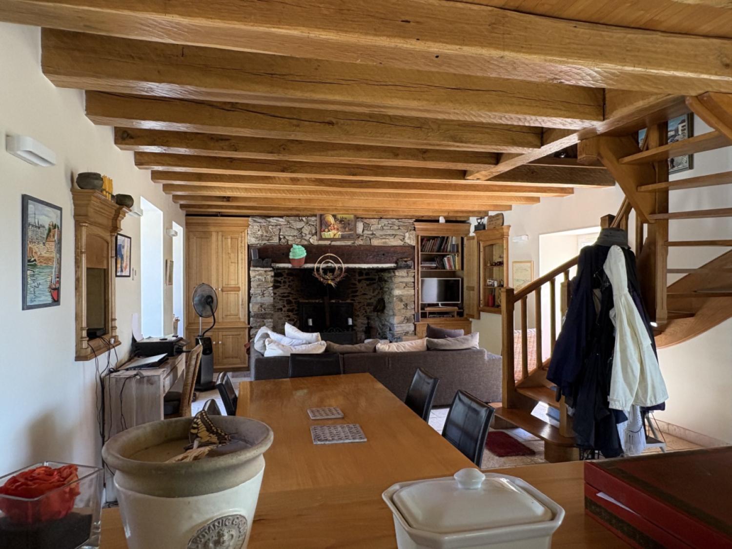 en venta casa con anexo de invitados Génis Dordoña 9