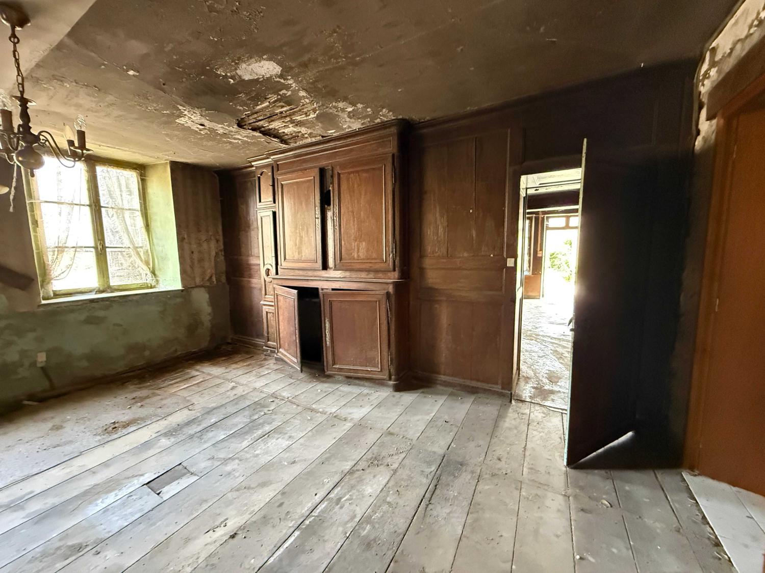 en venta finca de pueblo Monthureux-sur-Saône Vosgos 25