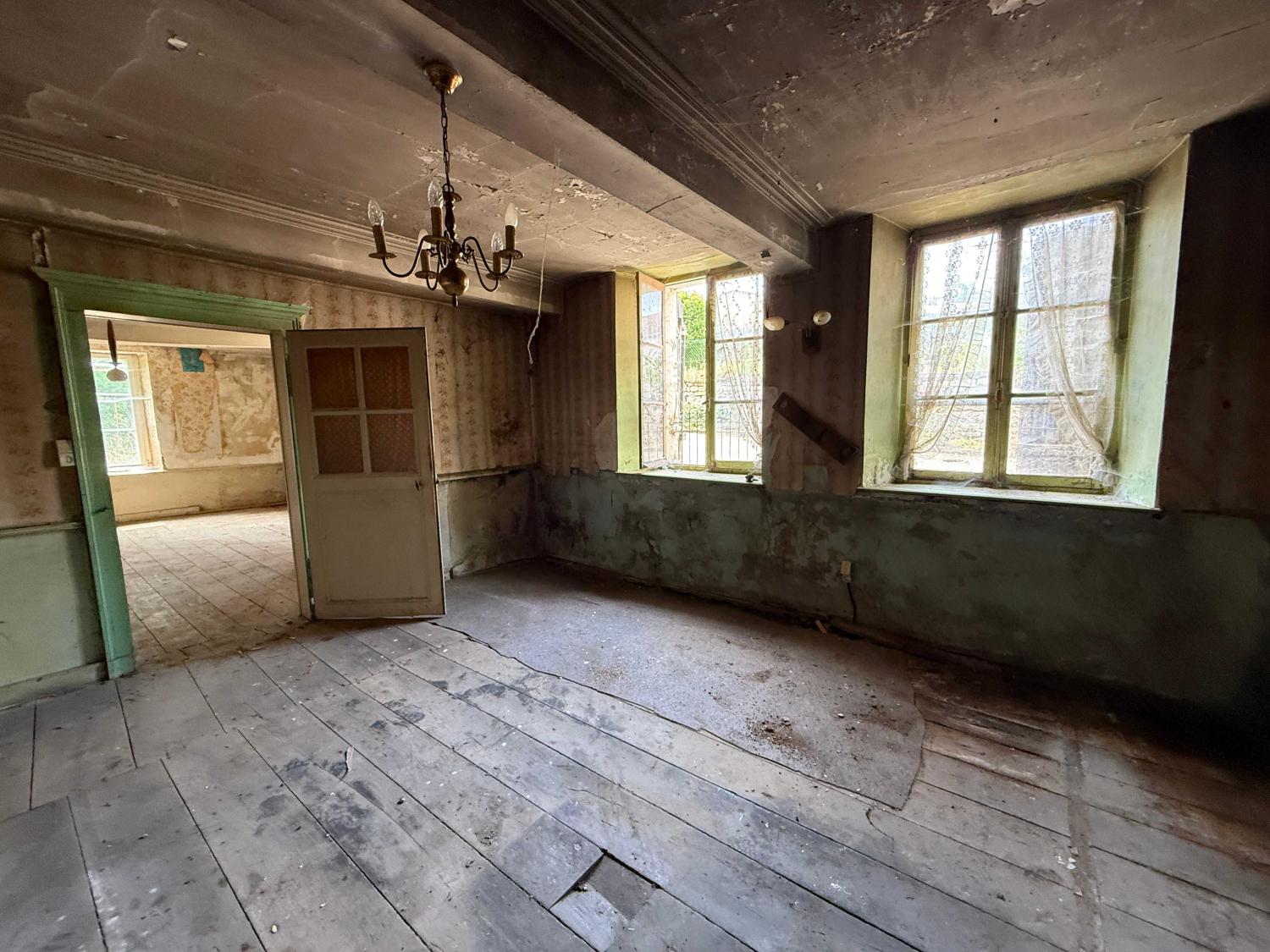 en venta finca de pueblo Monthureux-sur-Saône Vosgos 26