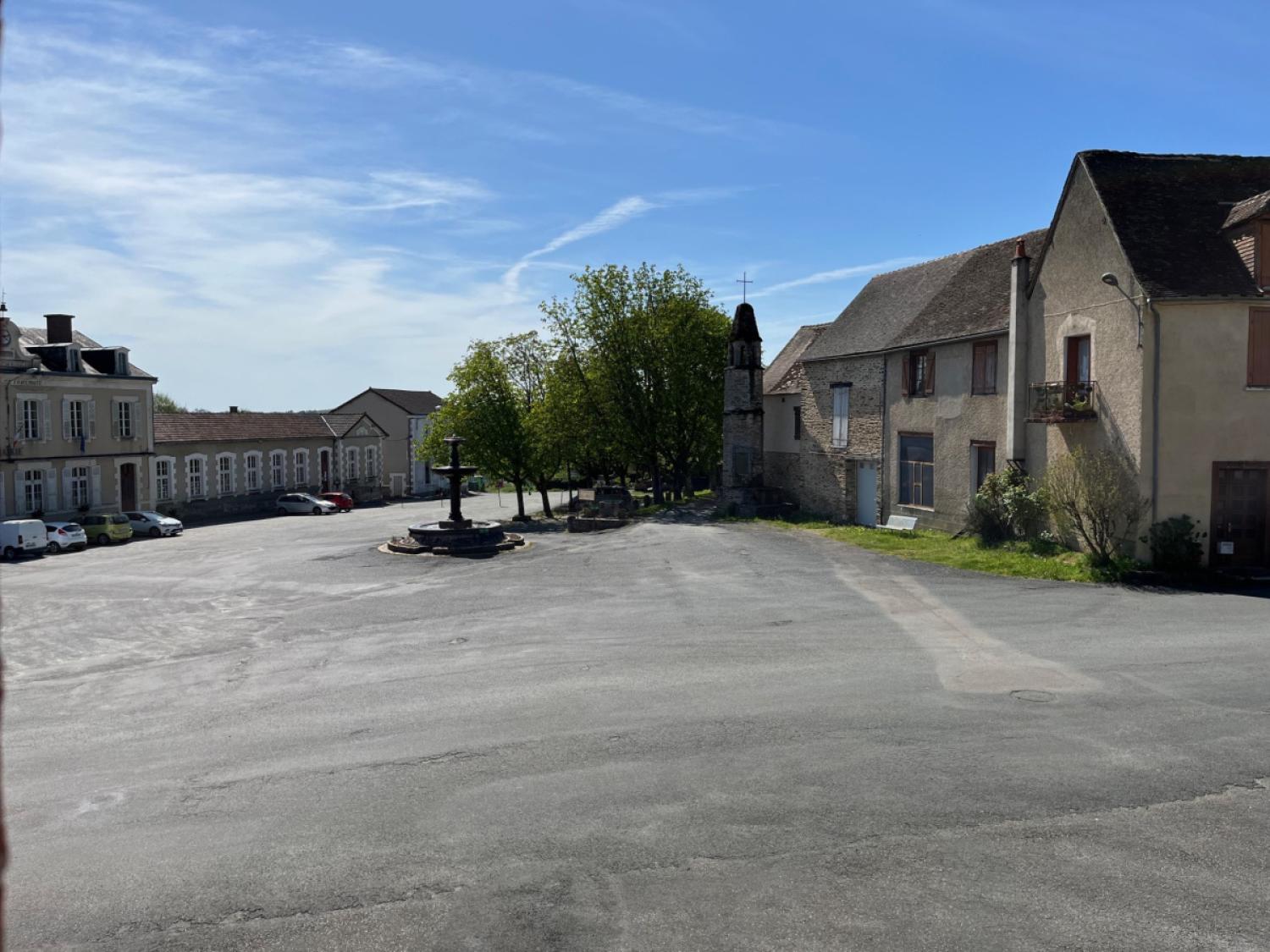 en venta casa de pueblo Coussac-Bonneval Haute-Vienne 22