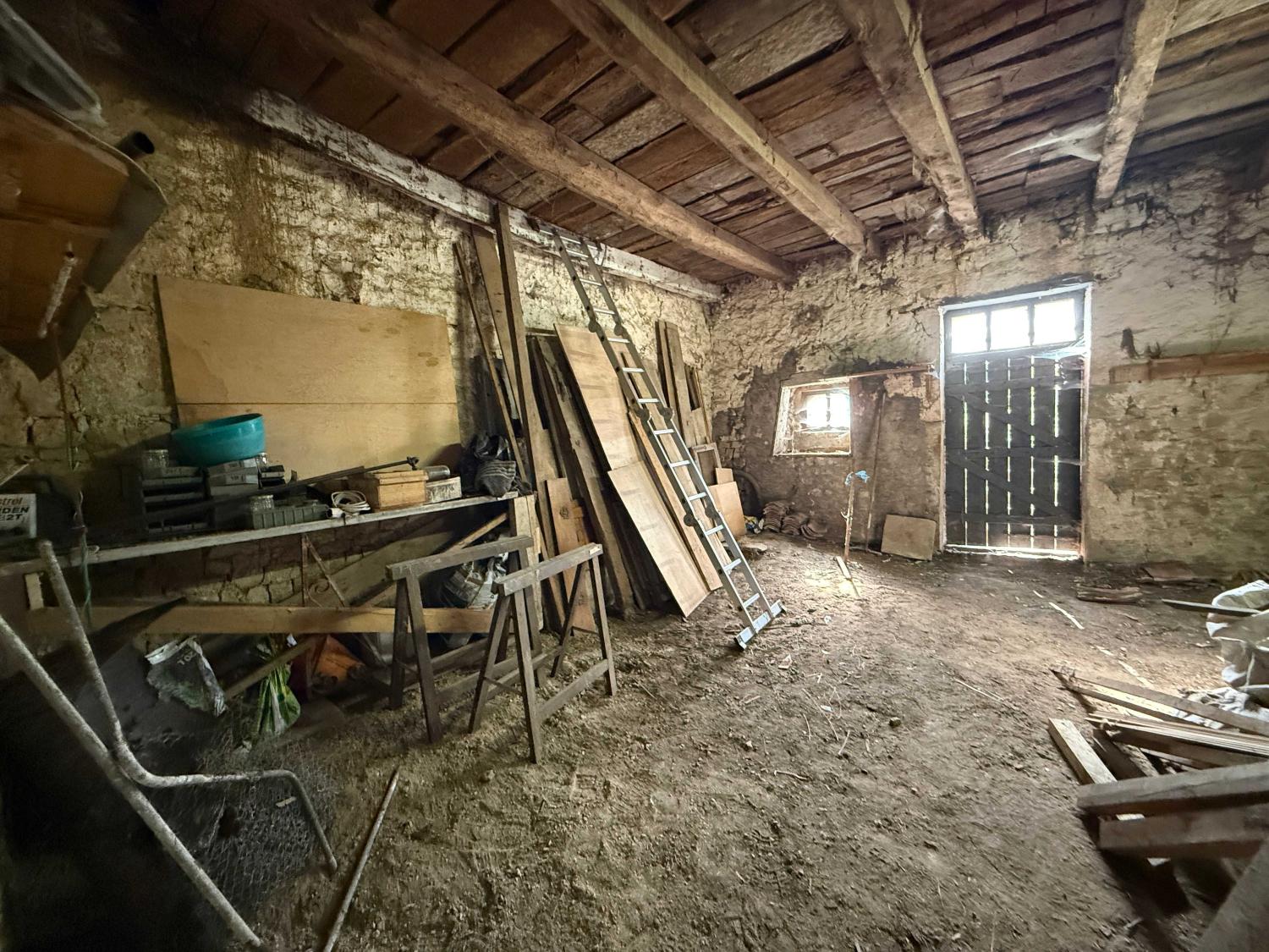 en venta finca de pueblo Melay Haute-Marne 17