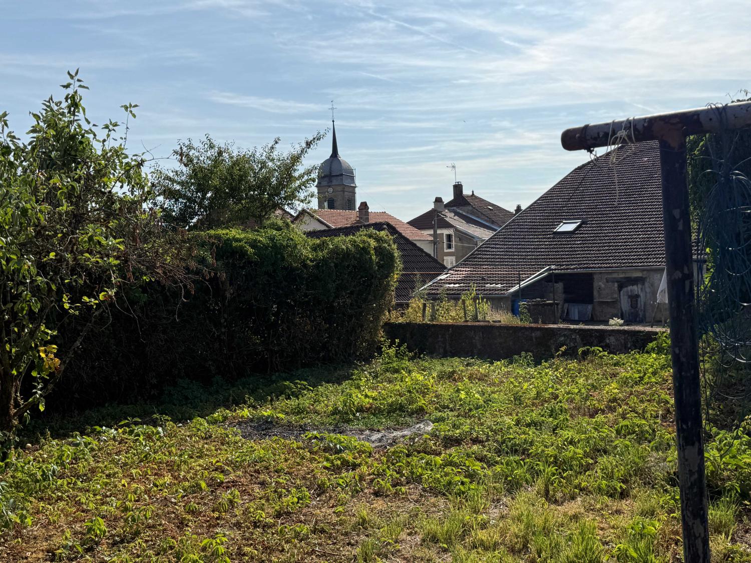 en venta finca de pueblo Melay Haute-Marne 21