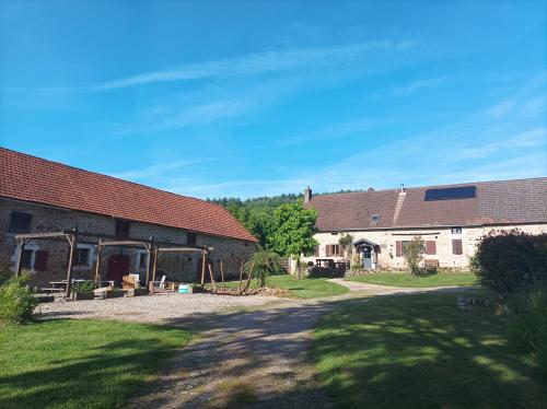 Thil-sur-Arroux Saône-et-Loire casa con anexo de invitados foto 7390475
