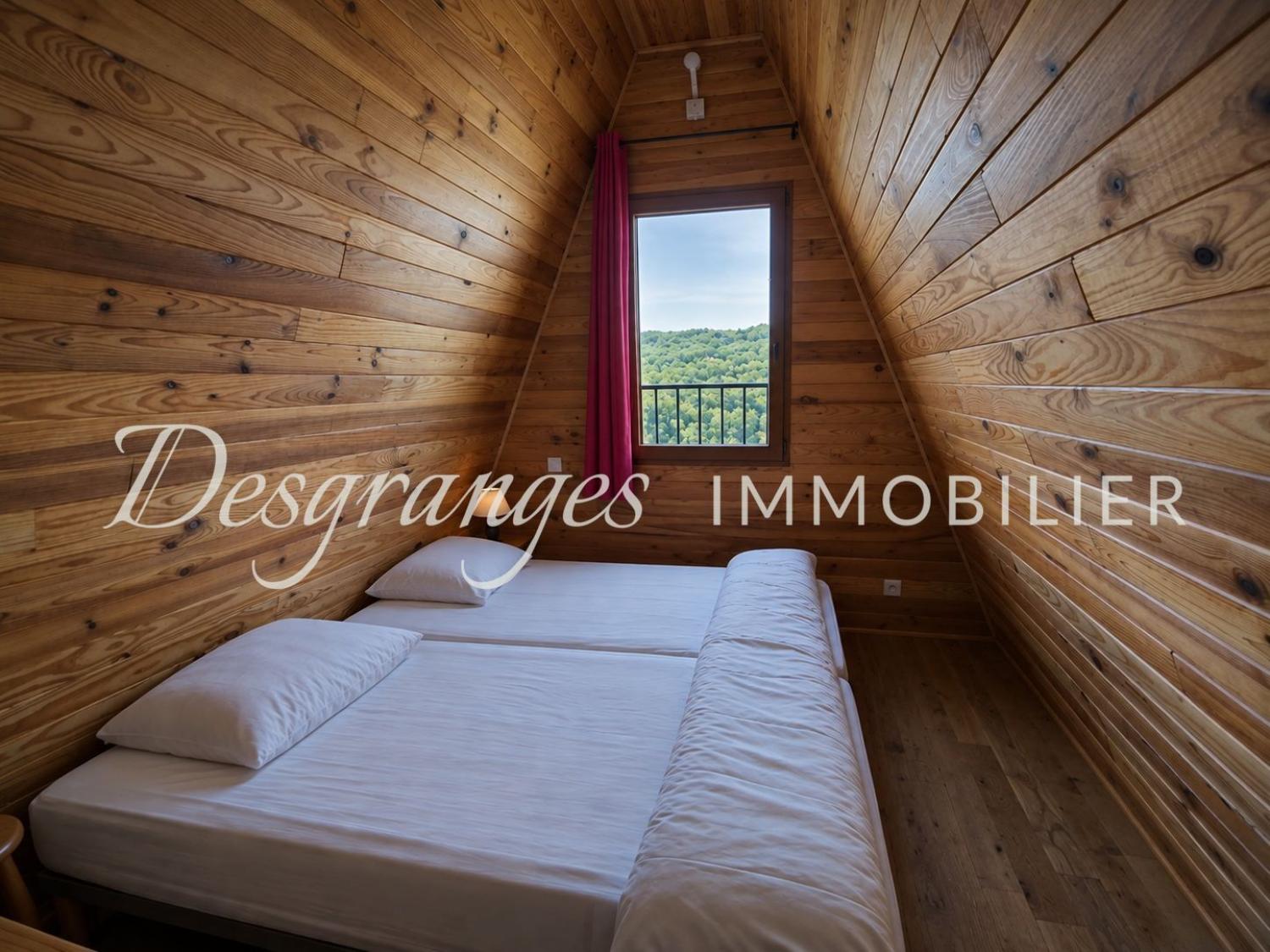 en venta cama y desayuno Sarlande Dordoña 24