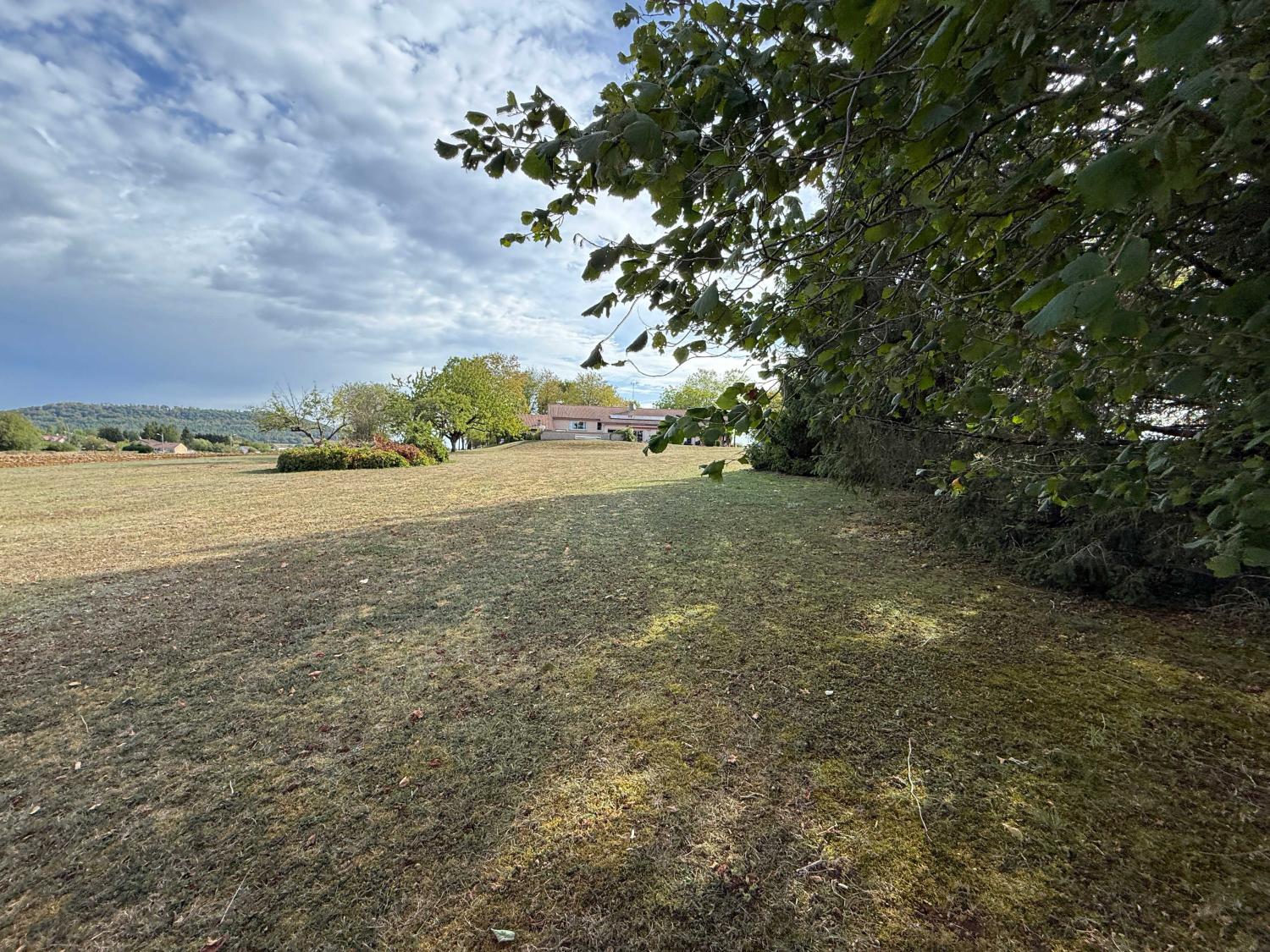 en venta casa independiente Liffol-le-Grand Vosgos 31