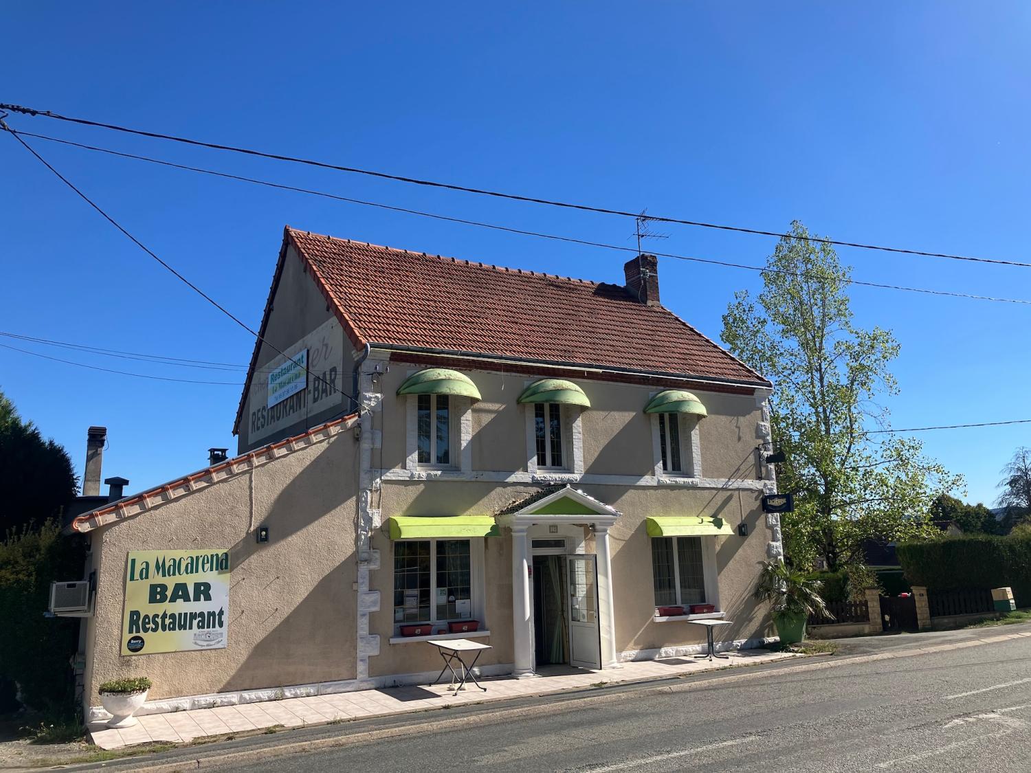 en venta restaurante Saint-Fiel Creuse 1