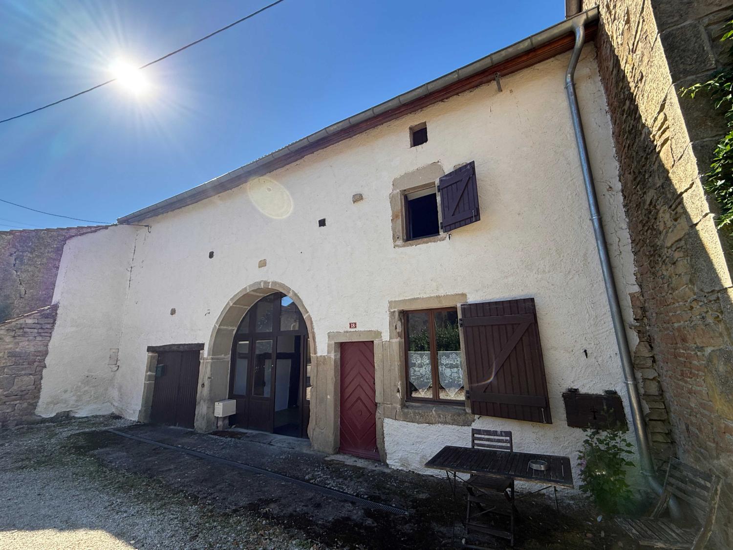  en venta finca de pueblo Corre Haute-Saône 1