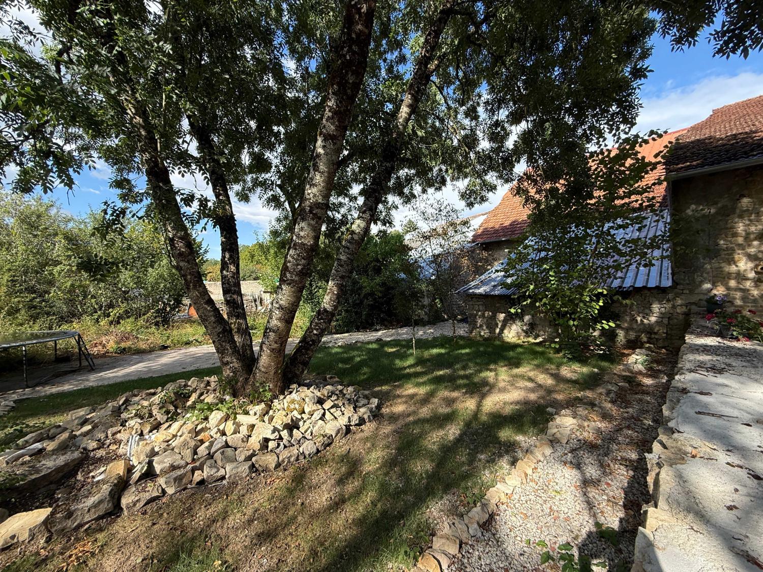  en venta casa de pueblo Melay Haute-Marne 25