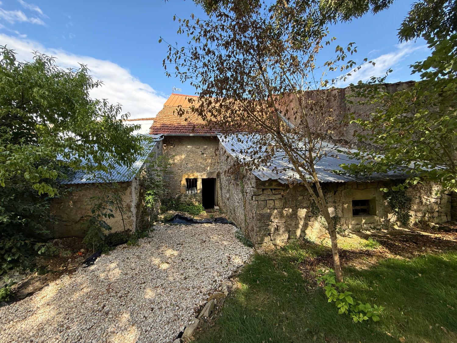  en venta casa de pueblo Melay Haute-Marne 27