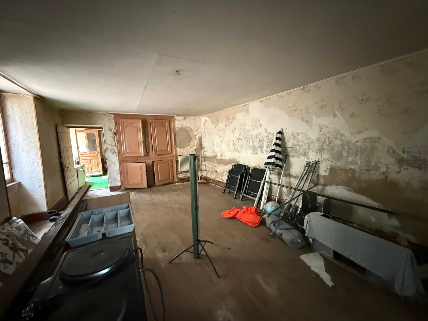  en venta casa de pueblo Melay Haute-Marne 10