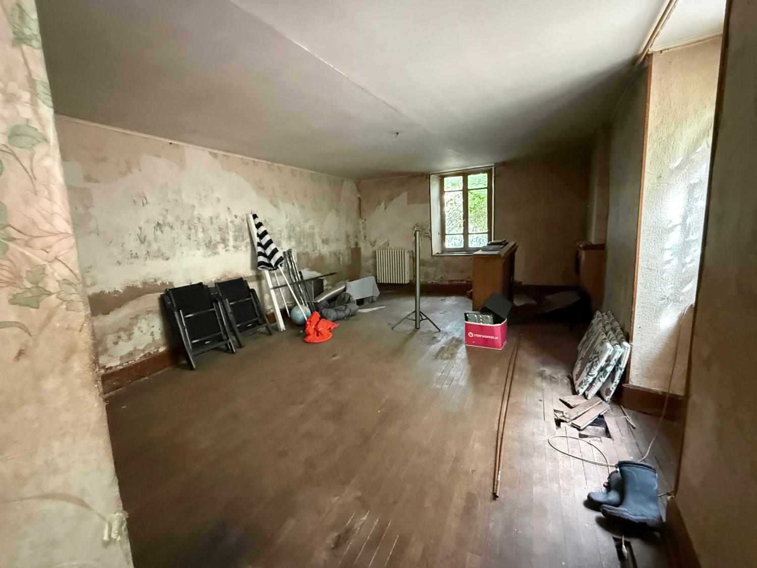  en venta casa de pueblo Melay Haute-Marne 9